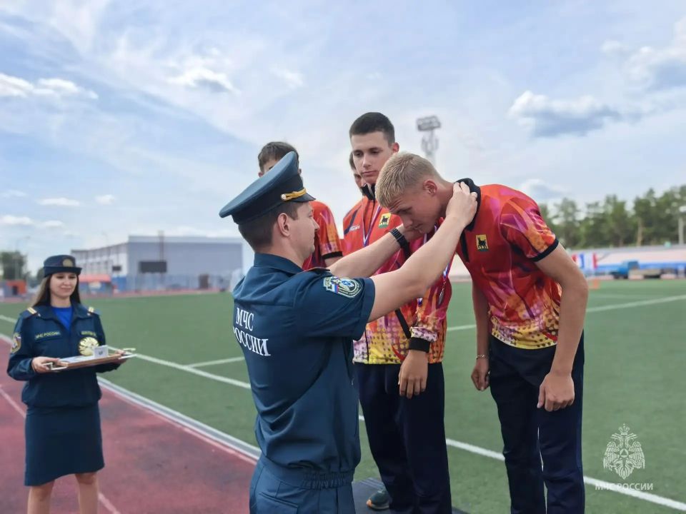 Победители определены: в Сызрани завершился чемпионат по пожарно-спасательному спорту Победители определены: в Сызрани завершился чемпионат по пожарно-спасательному спорту