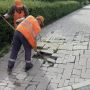 В Самаре восстанавливают плиточное покрытие тротуаров