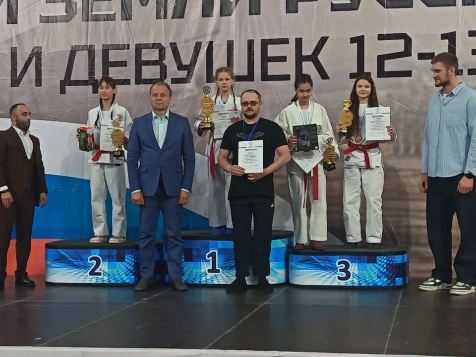 Первенство России по рукопашному бою выиграла спортсменка из Самарской области