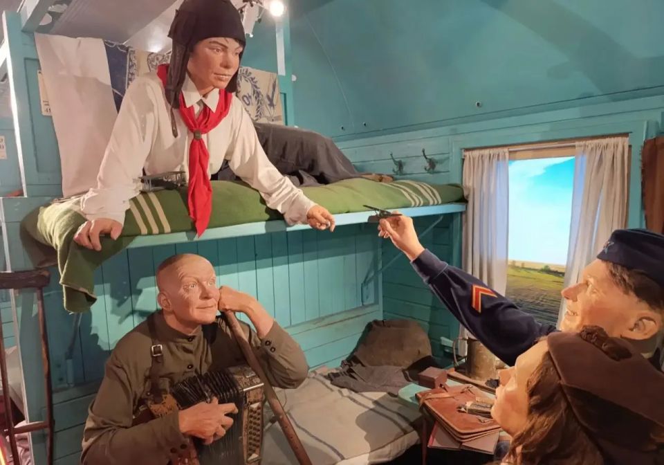 «Поезд Победы» прибыл на станцию «Тольятти» «Поезд Победы» прибыл на станцию «Тольятти»