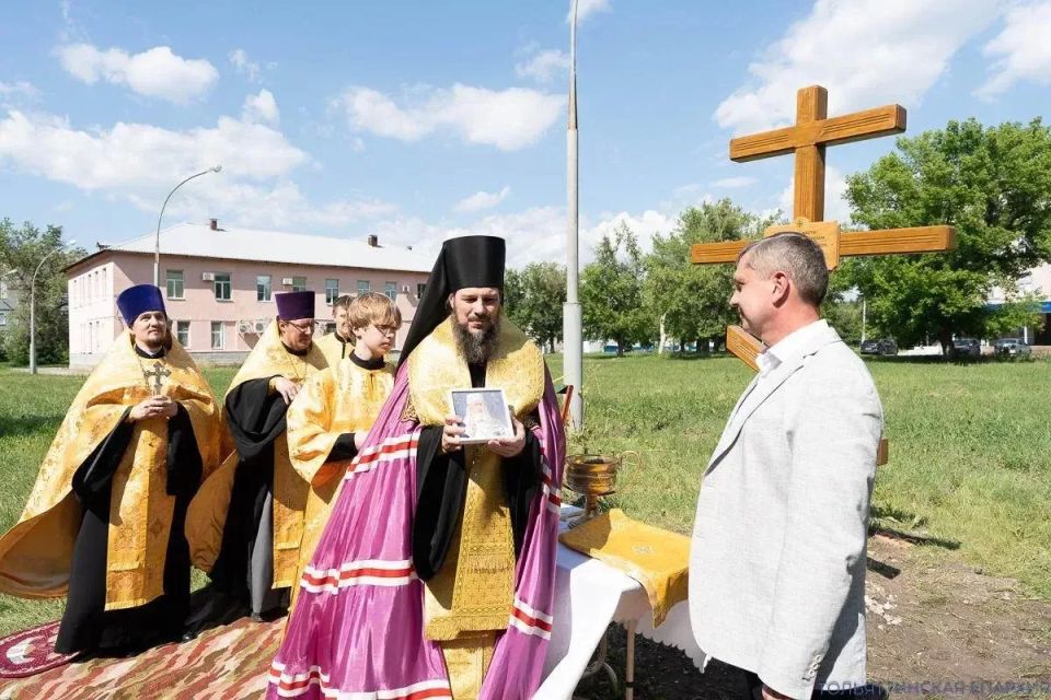 Там, где лечат тело, вырастет храм Там, где лечат тело, вырастет храм
