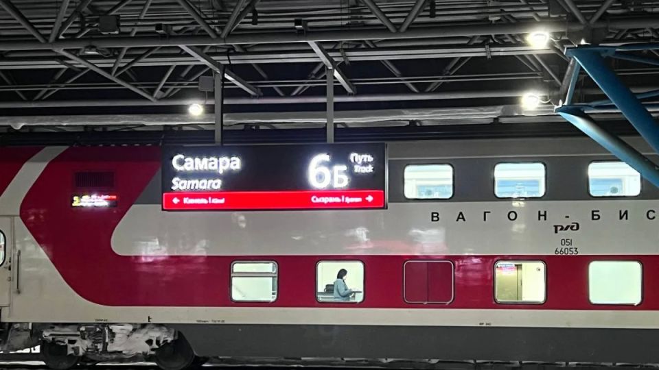 Самарцам рассказали, почему РЖД приостановили продажу билетов на юг России