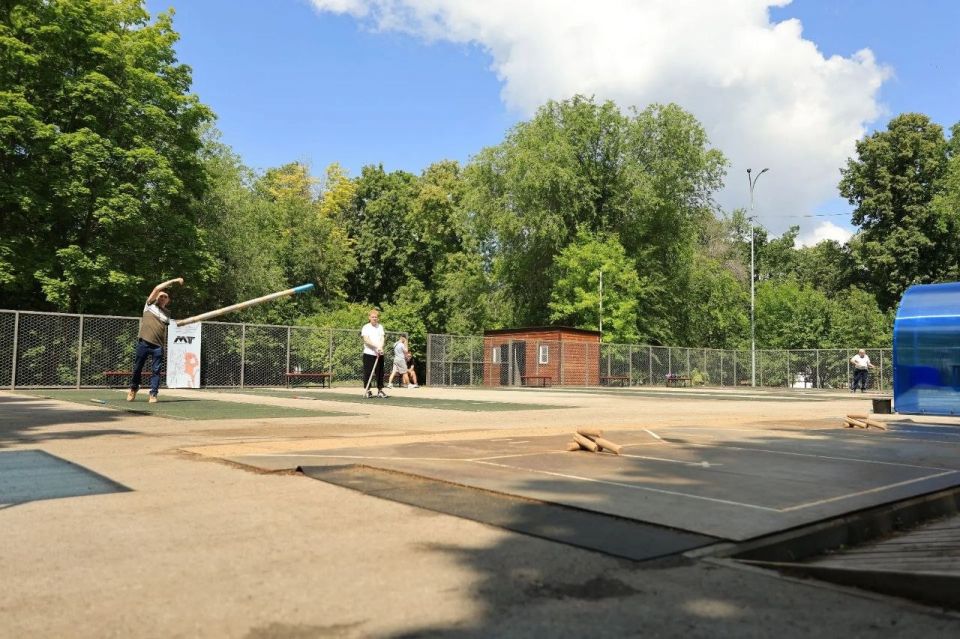 Данила Зарецкий выиграл соревнования по городкам на региональном этапе проекта ПФО «МолоТ» Данила Зарецкий выиграл соревнования по городкам на региональном этапе проекта ПФО «МолоТ»