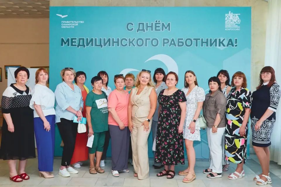 "Люди с большим сердцем": в Тольятти состоялось чествование медицинских работников "Люди с большим сердцем": в Тольятти состоялось чествование медицинских работников
