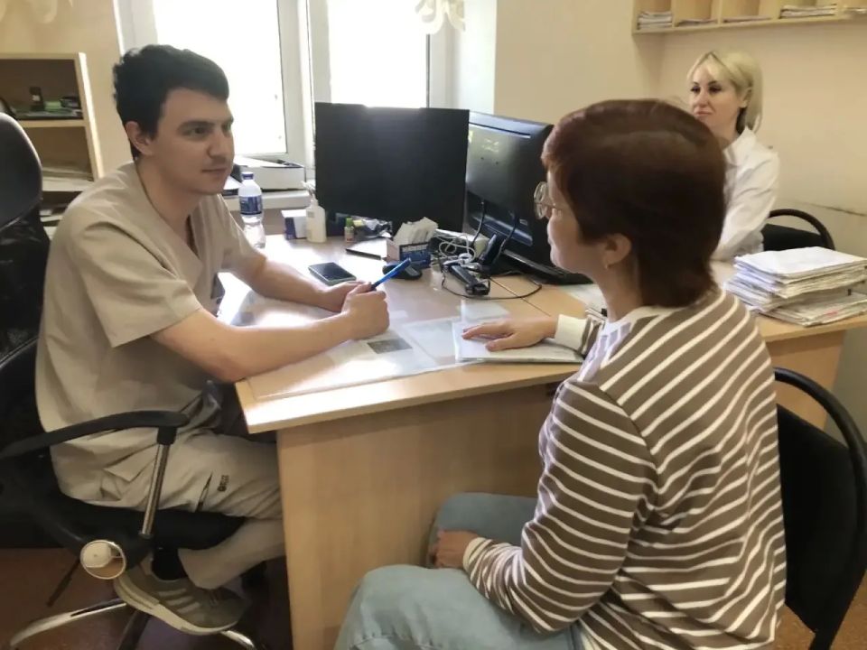 Жителей Новокуйбышевска проконсультировали областные специалисты Жителей Новокуйбышевска проконсультировали областные специалисты