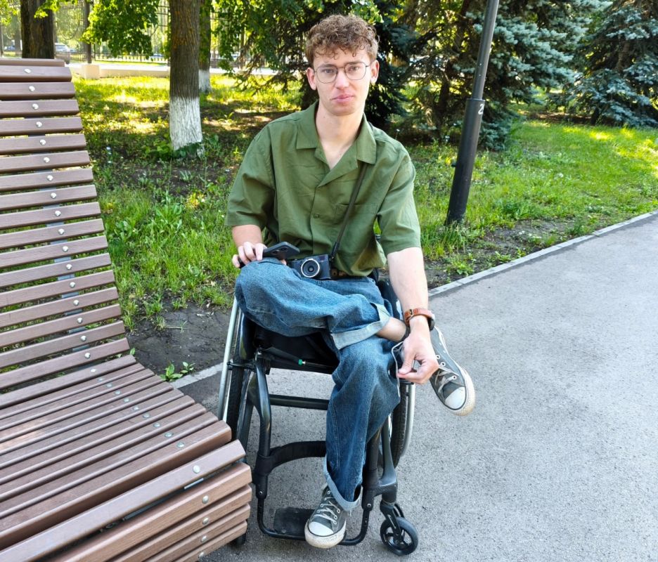 Графический планшет как оружие, а цель – показать героев нашего времени Графический планшет как оружие, а цель – показать героев нашего времени