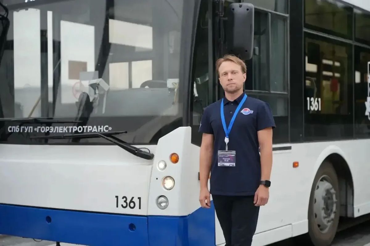Самарский водитель троллейбуса Виктор Косыгин стал лучшим в приемке подвижного состава на XXII Всероссийском конкурсе профмастерства Самарский водитель троллейбуса Виктор Косыгин стал лучшим в приемке подвижного состава на XXII Всероссийском конкурсе профмастерства