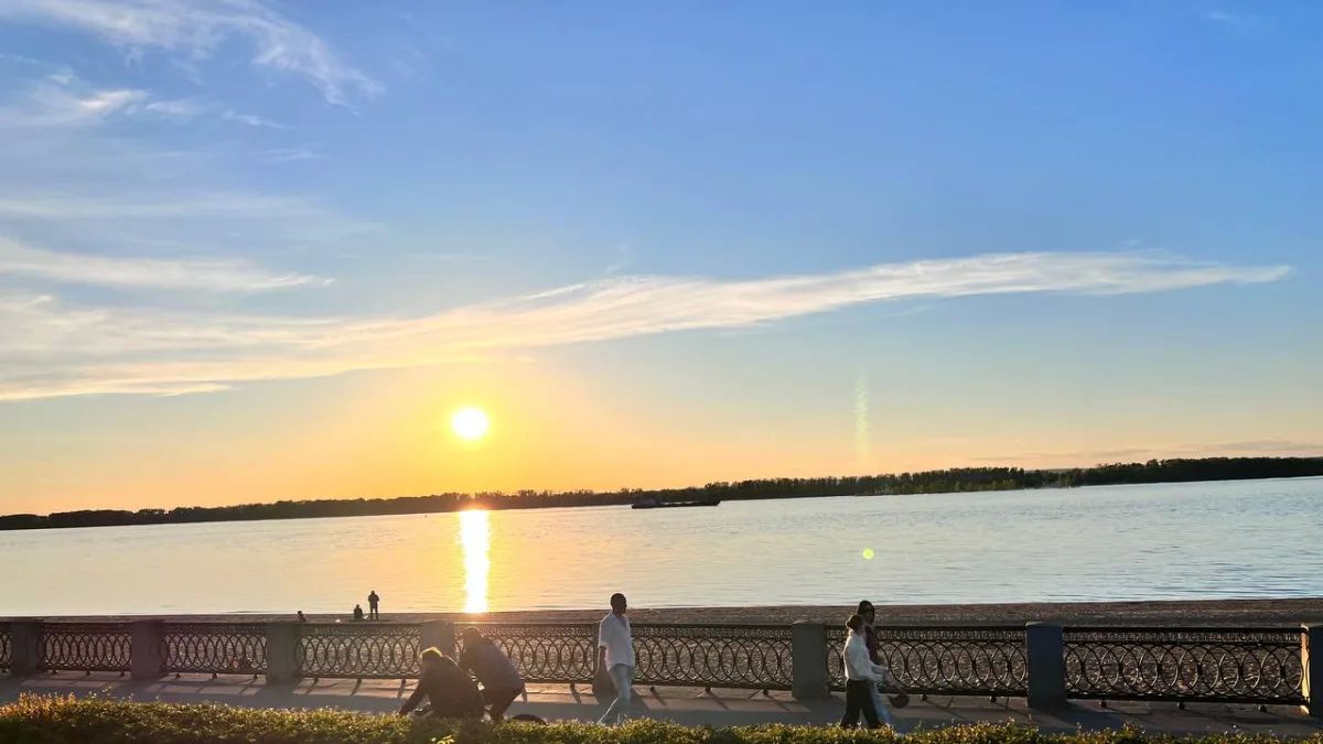 На Самарской набережной устанавливают питьевые фонтанчики