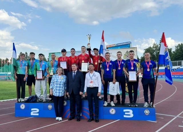 Сызранские спортсмены завоевали медали на межрегиональных соревнованиях по пожарно-спасательному спорту Сызранские спортсмены завоевали медали на межрегиональных соревнованиях по пожарно-спасательному спорту