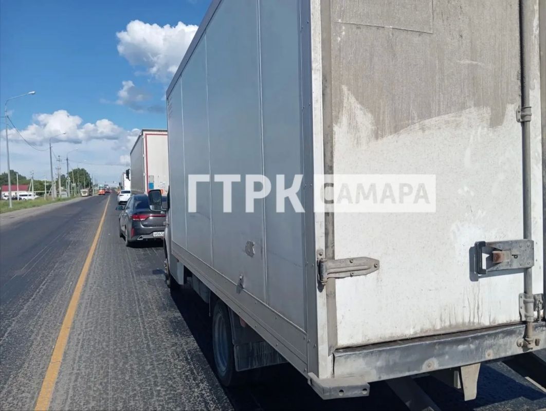 Серьёзная пробка образовалась на трассе М5 под Жигулёвском