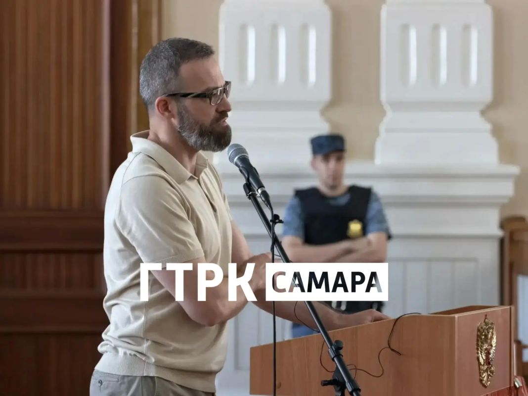 Первым свидетелем на заседании стал Дмитрий Шелест, сосед Виктора Тархова Первым свидетелем на заседании стал Дмитрий Шелест, сосед Виктора Тархова