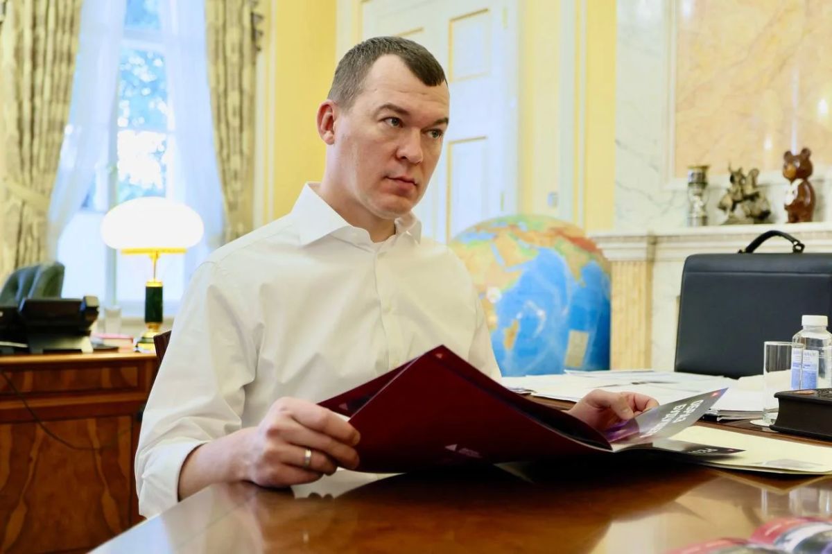 Михаил Дегтярёв: С большим интересом наблюдаю за футбольным клубом «Акрон» Михаил Дегтярёв: С большим интересом наблюдаю за футбольным клубом «Акрон»