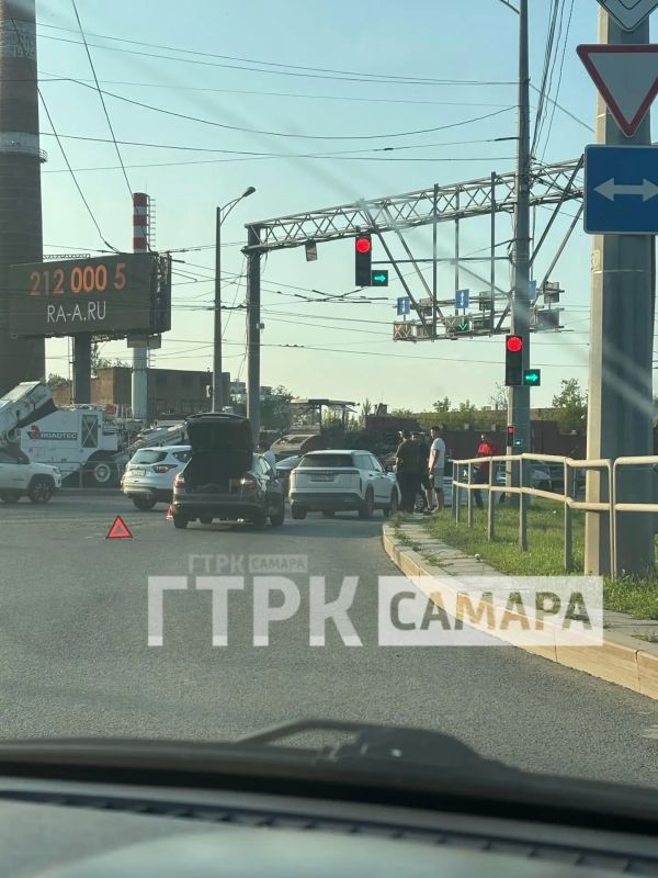 В Самаре на пересечении улицы 22 Партсъезда и Московского шоссе произошло ДТП