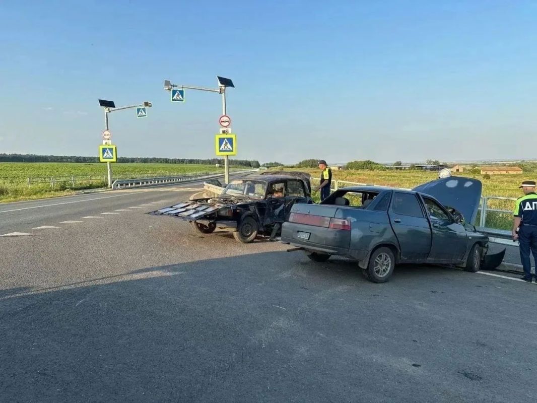Стали известны подробности смертельного ДТП в Кошкинском районе Стали известны подробности смертельного ДТП в Кошкинском районе