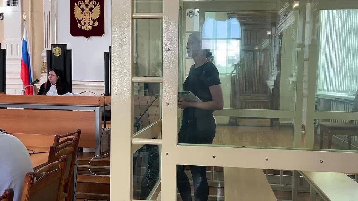 Екатерина Тархова воспользовалась возможностью самой задать вопросы свидетелю Марине Метревели