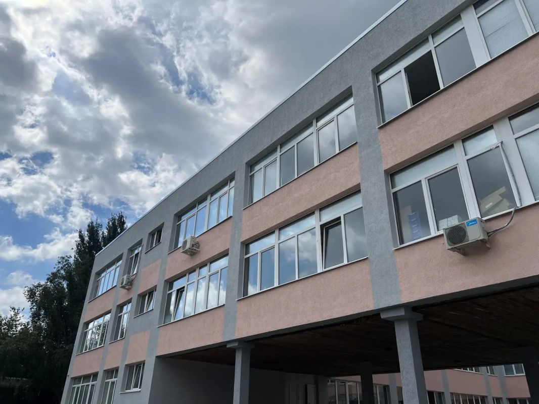 В Самаре оценили ход ремонта и в лицее № 131 «Созвездие» В Самаре оценили ход ремонта и в лицее № 131 «Созвездие»