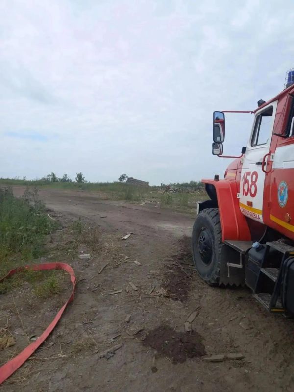 Свалка полыхает в Волжском районе Свалка полыхает в Волжском районе