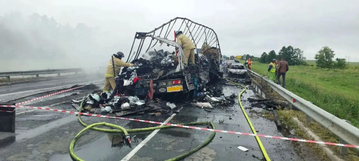Массовая авария произошла в Сергиевском районе Массовая авария произошла в Сергиевском районе