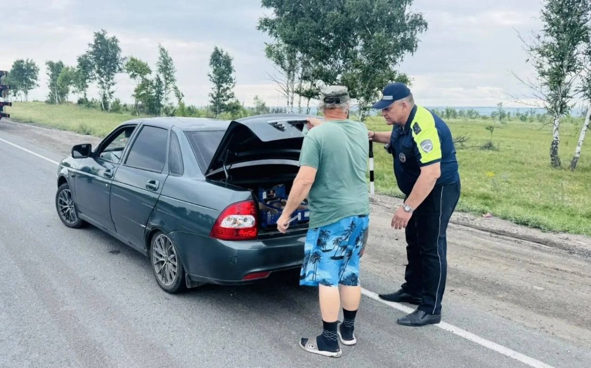 На территории Сергиевского района при личном участии врио начальника Госавтоинспекции Сергиевского района капитана полиции Сергея Киселева продолжается профилактическое рейдовое мероприятие, направленное на пресечение грубых... На территории Сергиевского района при личном участии врио начальника Госавтоинспекции Сергиевского района капитана полиции Сергея Киселева продолжается профилактическое рейдовое мероприятие, направленное на пресечение грубых...