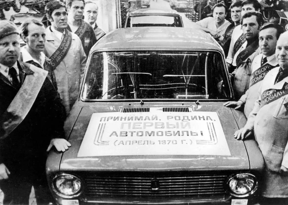 Сегодня свое 60-летие отмечает настоящий флагман отечественного автопрома - АВТОВАЗ Сегодня свое 60-летие отмечает настоящий флагман отечественного автопрома - АВТОВАЗ