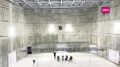 Видели 200 бриллиантов россыпью? А 7-этажное здание с театром, оперой и сценой, которая вращается в разные стороны? А как насчет крутого полнометражного кино, снятого в небольшой комнате?