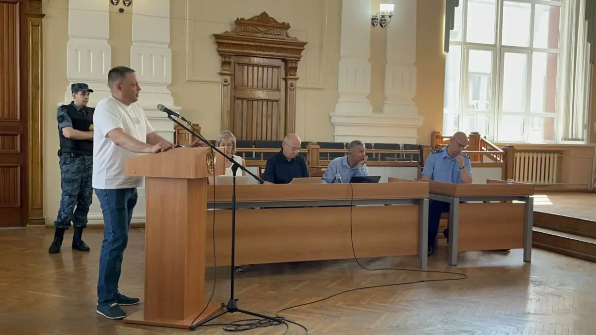 В суде свидетель рассказал, как возил бочки для Екатерины Тарховой