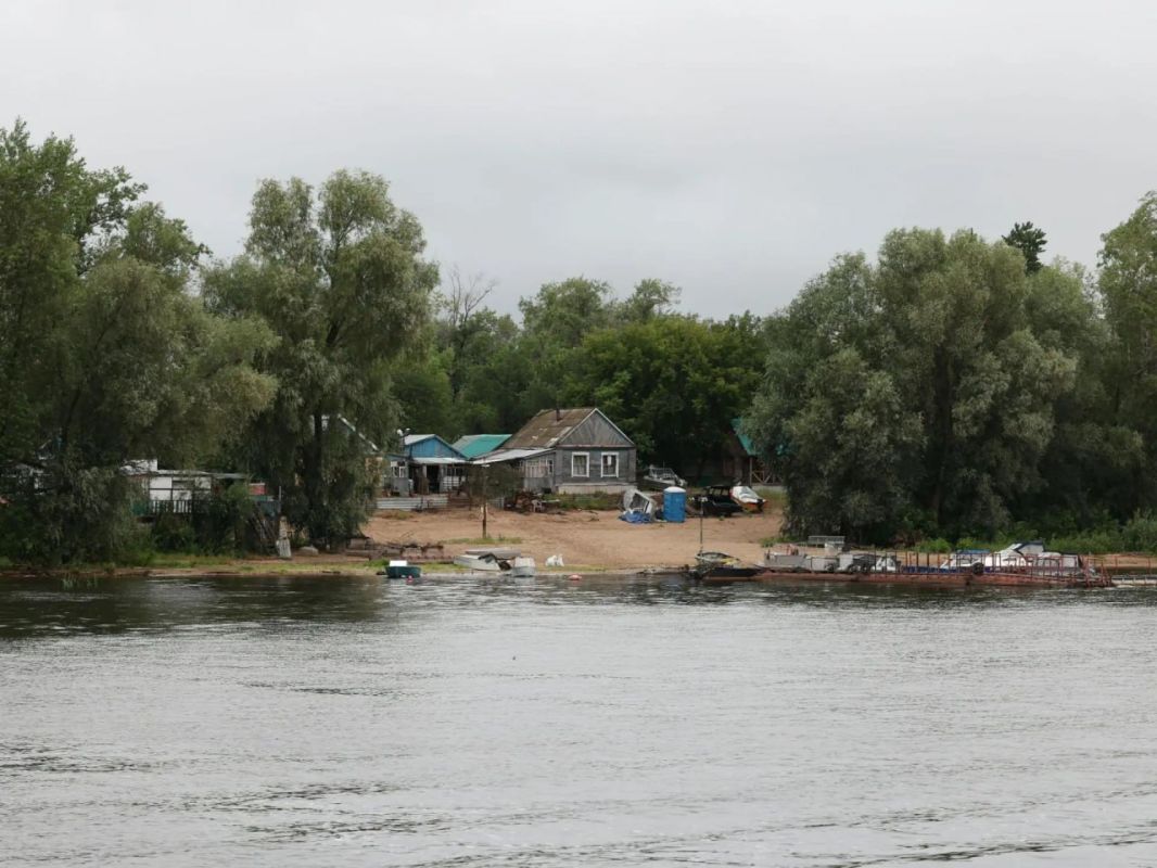 На островах вокруг Самары увеличат число площадок для сбора и вывоза ТКО На островах вокруг Самары увеличат число площадок для сбора и вывоза ТКО