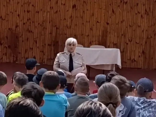 В детских оздоровительных лагерях «Надежда», «Салют», функционирующих на территории муниципального района Красноярский Самарской области, главными специалистами – экспертами отдела надзора по гигиене детей и подростков... В детских оздоровительных лагерях «Надежда», «Салют», функционирующих на территории муниципального района Красноярский Самарской области, главными специалистами – экспертами отдела надзора по гигиене детей и подростков...