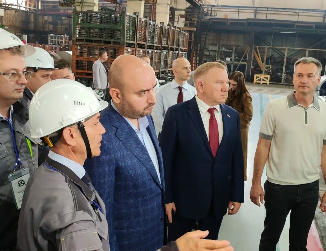 Губернатор Вячеслав Федорищев посетил Тольятти