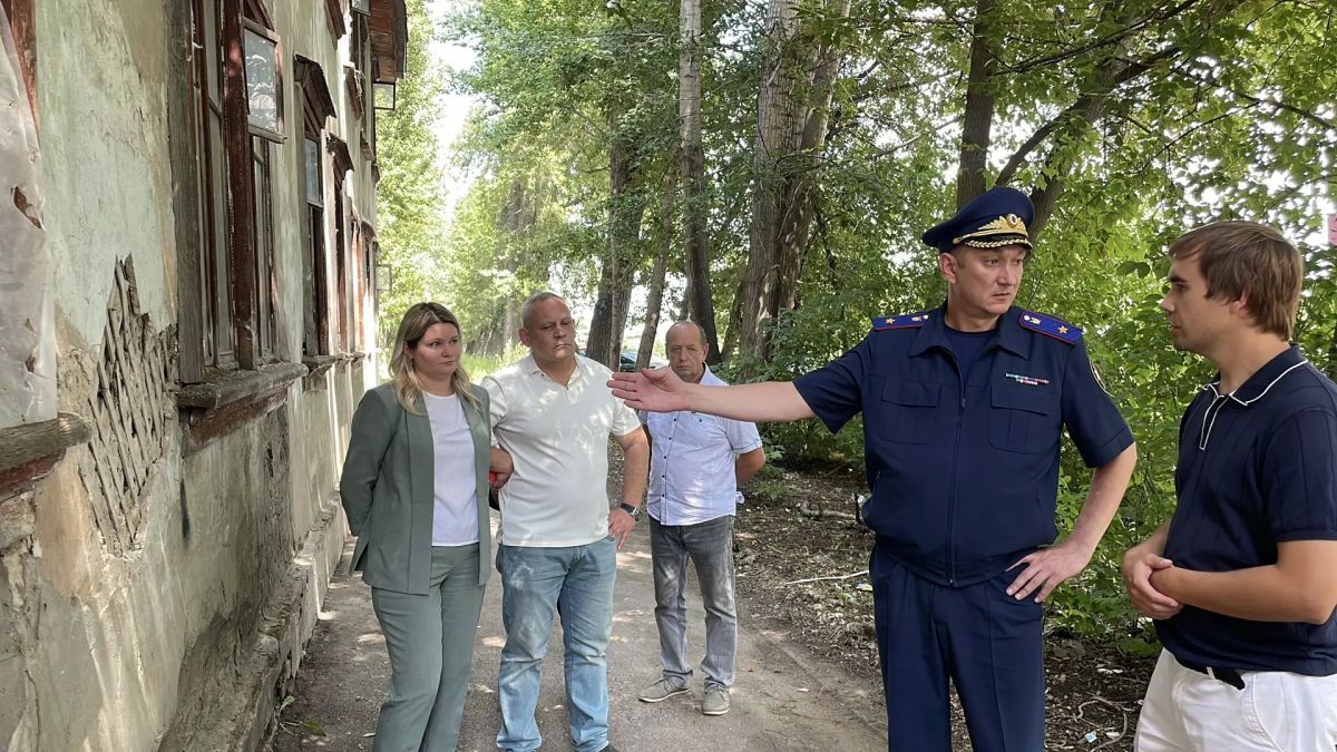 Руководитель следственного управления провел выездной прием граждан Руководитель следственного управления провел выездной прием граждан