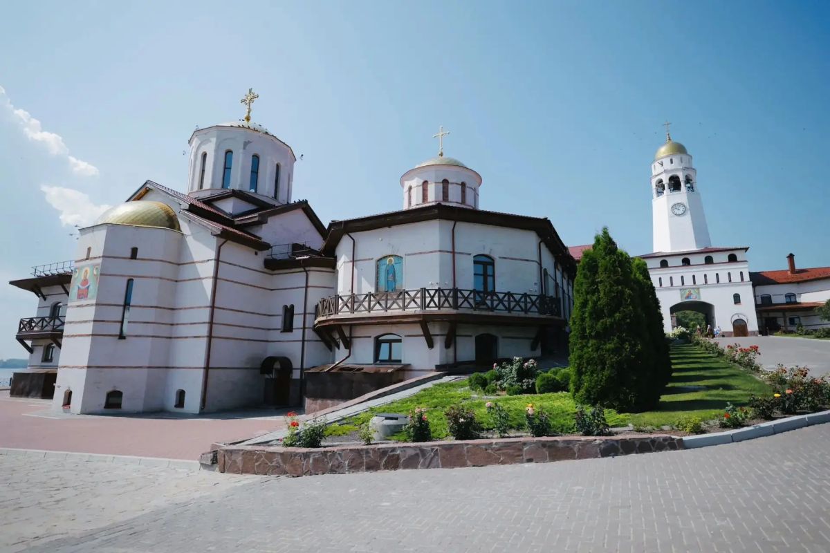 Регион не останавливается в поиске новых форм поддержки участников СВО и их семей Регион не останавливается в поиске новых форм поддержки участников СВО и их семей