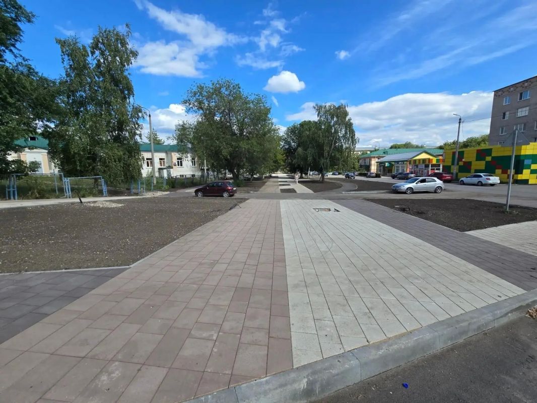 Аллея мечты» в Октябрьске. На объекте завершено устройство тротуарных покрытий Аллея мечты» в Октябрьске. На объекте завершено устройство тротуарных покрытий