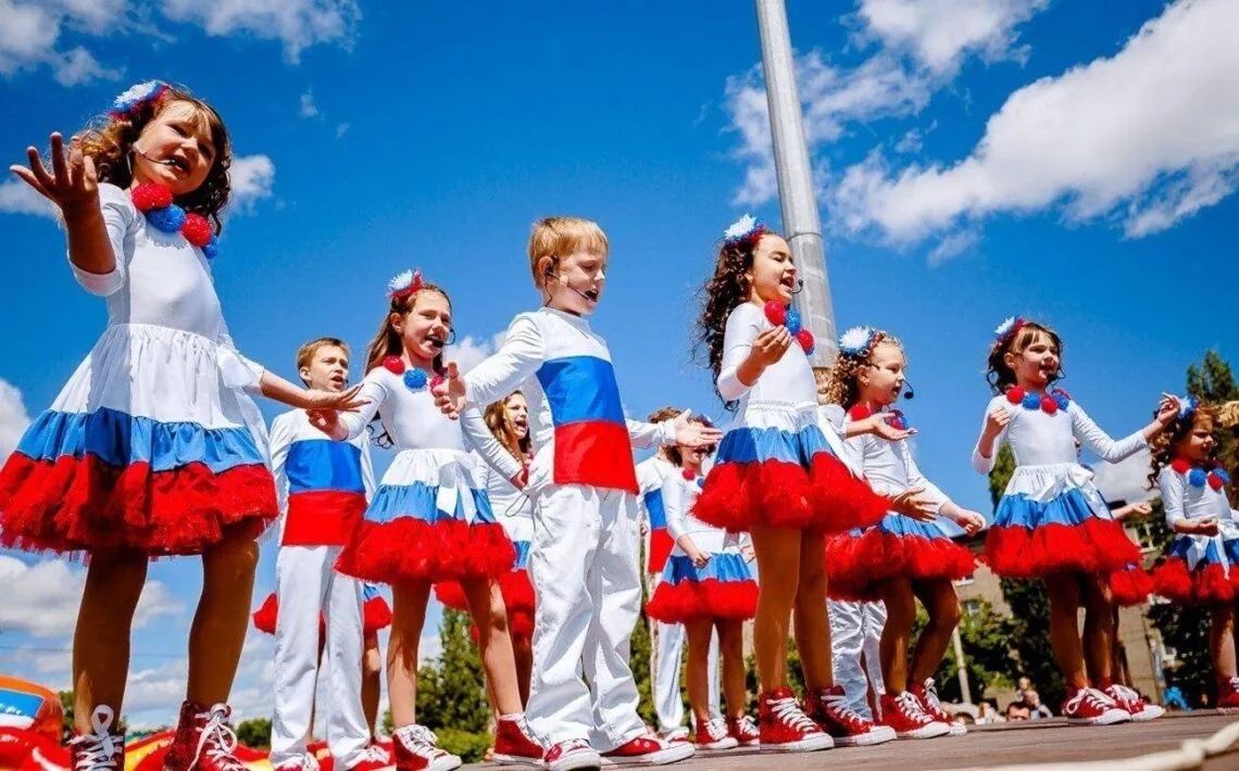 Жители Самарской области могут принять участие в формировании Всероссийского обзора «Дети России — сила государства»
