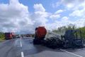 В Самарской области на трассе М-5 столкнулись бензовозы, один из них сгорел