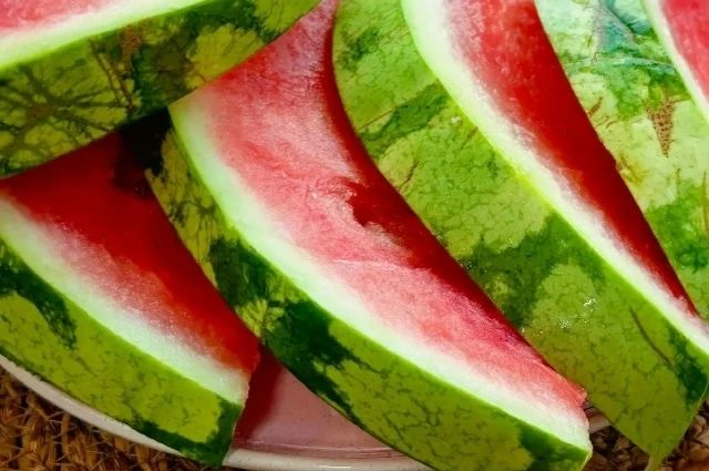 Самарцам напомнили, как выбрать сладкие и спелые арбузы