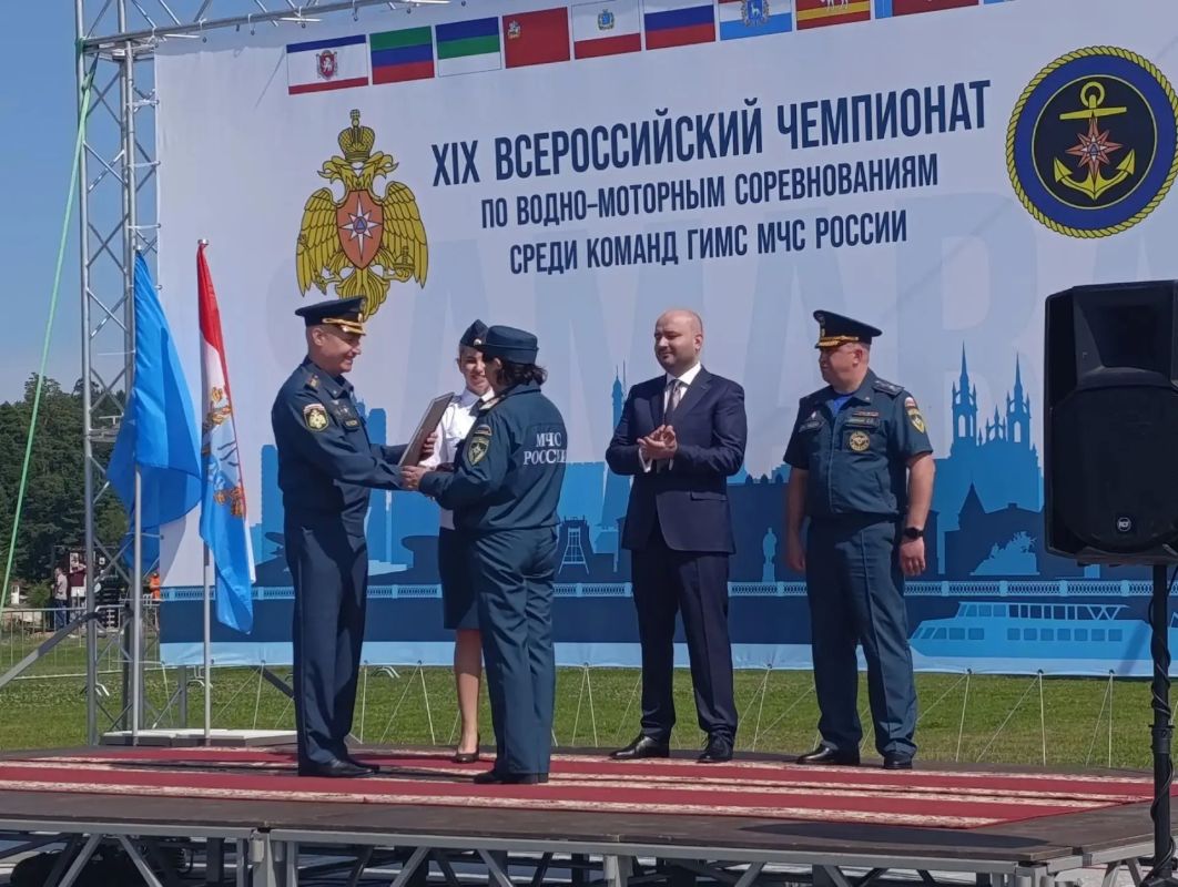 Профессионализм и экстрим. В Тольятти стартовал Всероссийский чемпионат среди команд ГИМС МЧС России Профессионализм и экстрим. В Тольятти стартовал Всероссийский чемпионат среди команд ГИМС МЧС России