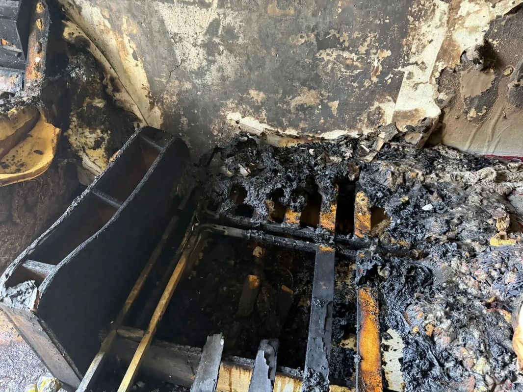 В Тольятти женщину спасли из горящей квартиры В Тольятти женщину спасли из горящей квартиры