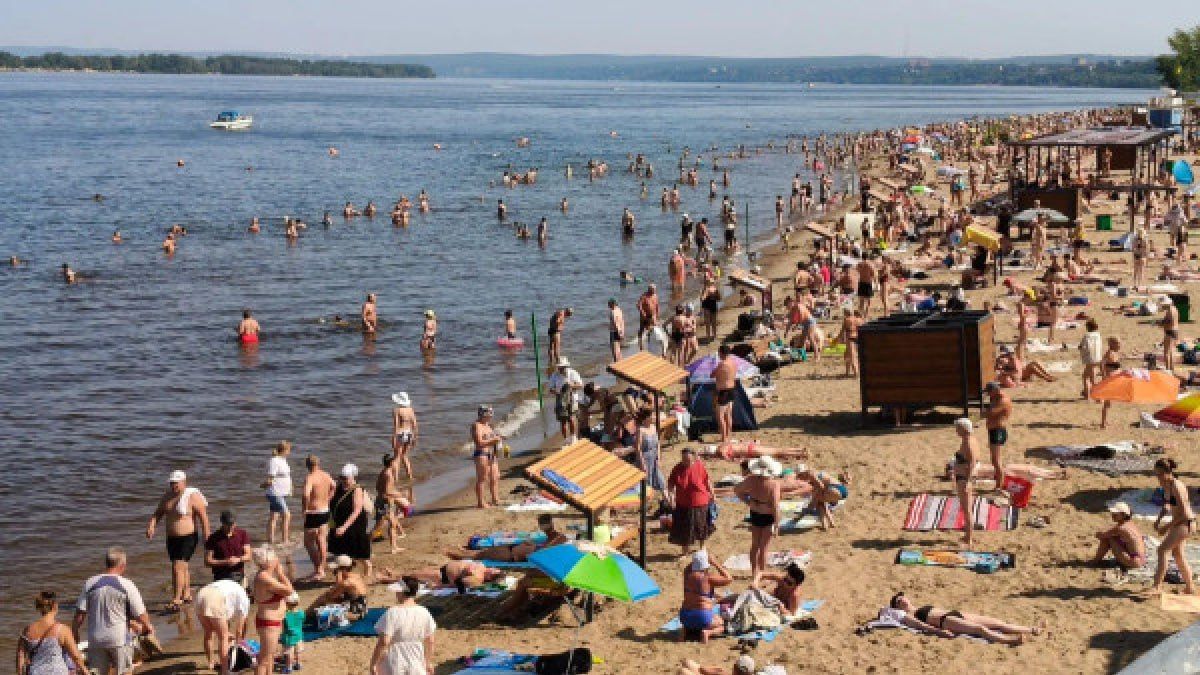 Самарцам рассказали, что четыре дня жары могут состарить на полгода