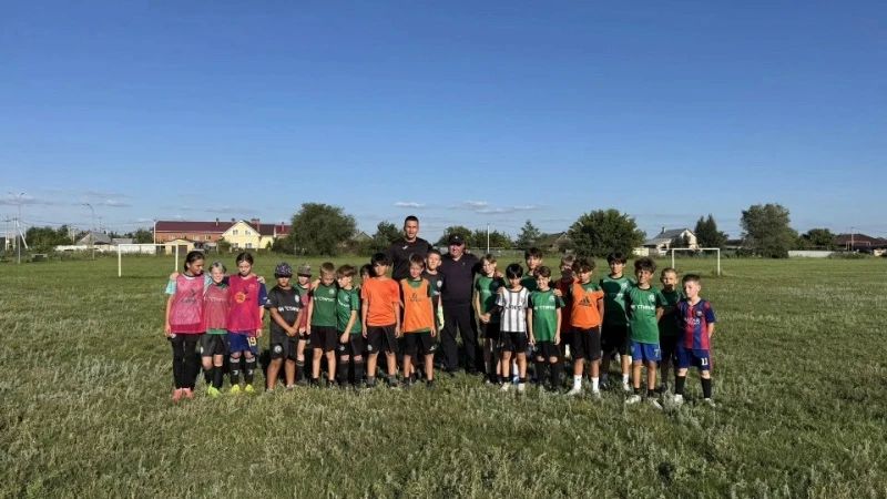 В Самарской области продолжается Всероссийская акция «Зарядка со стражем порядка», приуроченная ко Дню физкультурника В Самарской области продолжается Всероссийская акция «Зарядка со стражем порядка», приуроченная ко Дню физкультурника