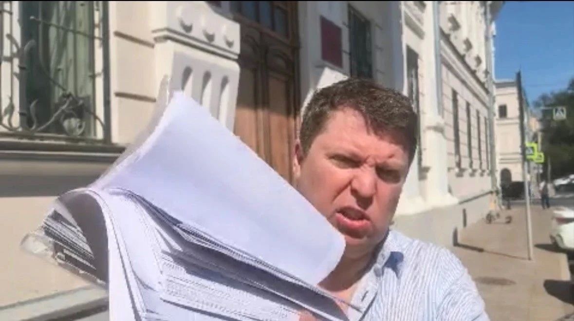 Матвеев назвал жалобу на него «беспределом» и пригрозил встречными исками