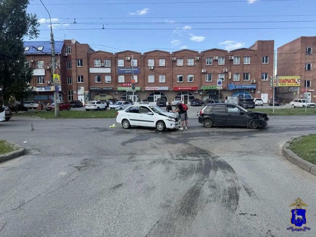 13 августа на территории Самарской области зарегистрировано 11 дорожно-транспортных происшествий, в которых пострадали 13 человек 13 августа на территории Самарской области зарегистрировано 11 дорожно-транспортных происшествий, в которых пострадали 13 человек