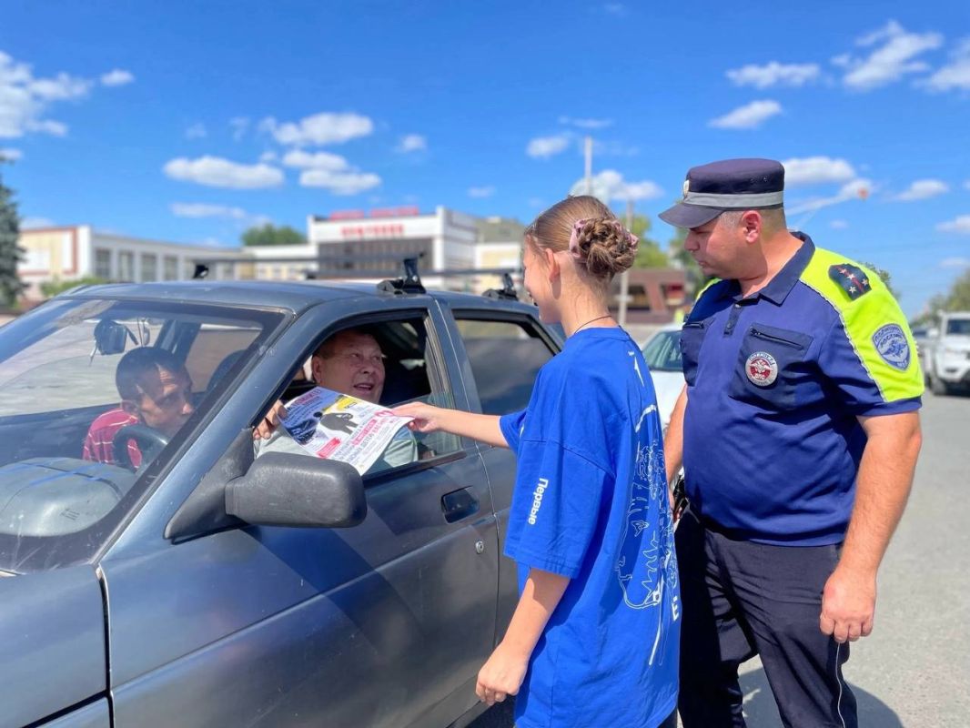 За рулём — только по правилам! За рулём — только по правилам!