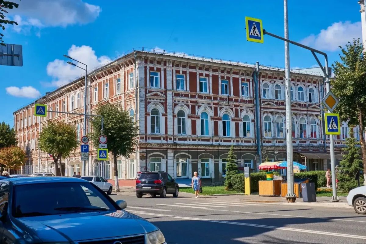 Помним заслуги прошлых поколений Помним заслуги прошлых поколений