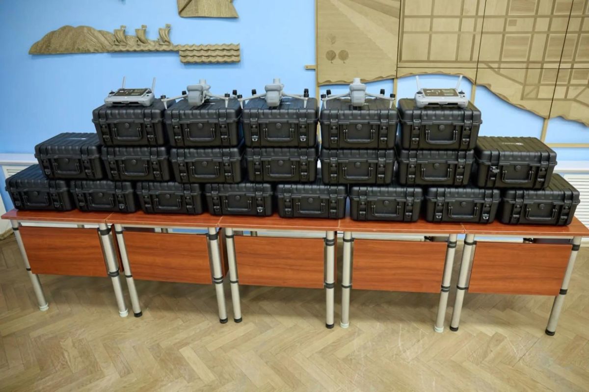 Новую партию квадрокоптеров передали бойцам на СВО от Самарской области Новую партию квадрокоптеров передали бойцам на СВО от Самарской области