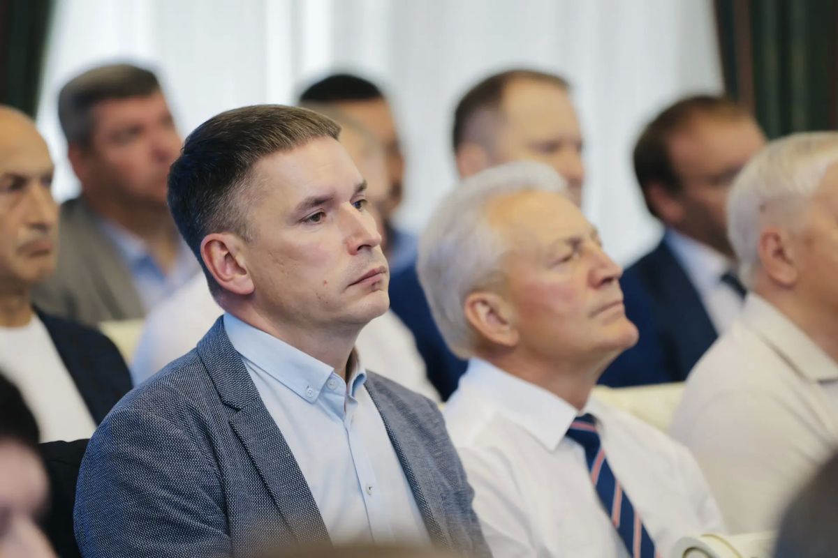 Вячеслав Федорищев: Встретились с главами наших городов и районов Вячеслав Федорищев: Встретились с главами наших городов и районов
