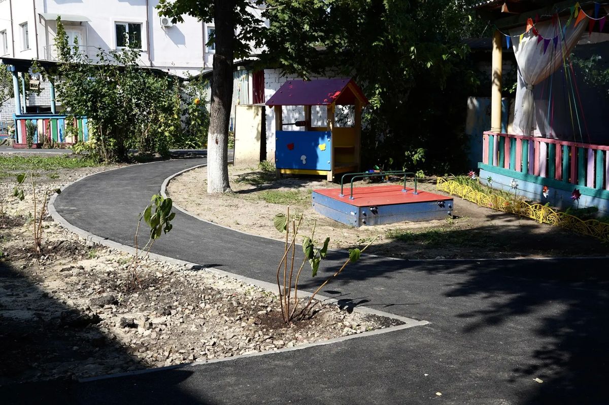 В конце августа завершается подготовка к новому учебному году в школах и детских садах В конце августа завершается подготовка к новому учебному году в школах и детских садах