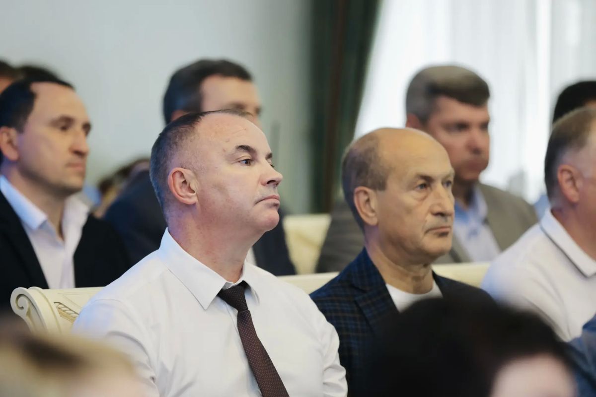 Вячеслав Федорищев: Встретились с главами наших городов и районов Вячеслав Федорищев: Встретились с главами наших городов и районов