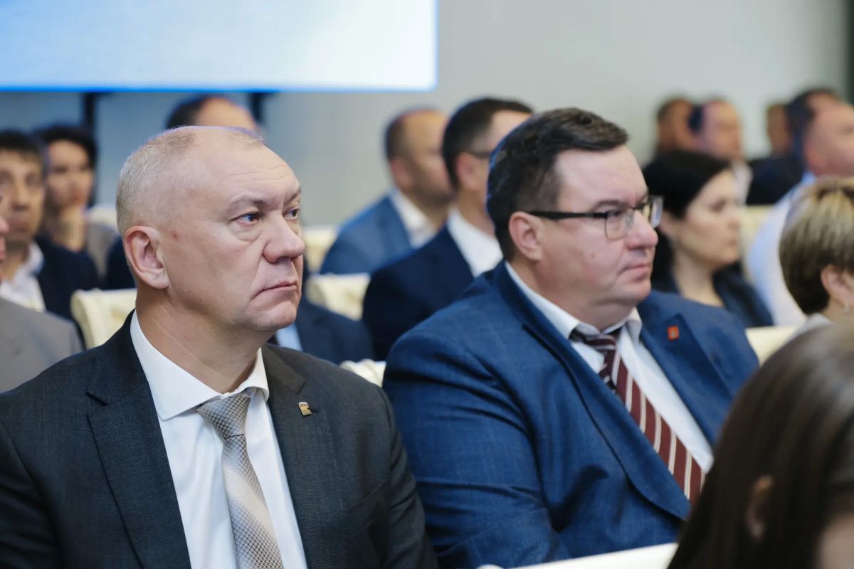 Вячеслав Федорищев: Встретились с главами наших городов и районов Вячеслав Федорищев: Встретились с главами наших городов и районов