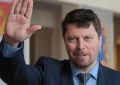 Самарский областной суд отложил на пятницу, 21 августа, рассмотрение иска кандидата в депутаты Госдумы Михаила Матвеева к кандидату Александру Живайкину