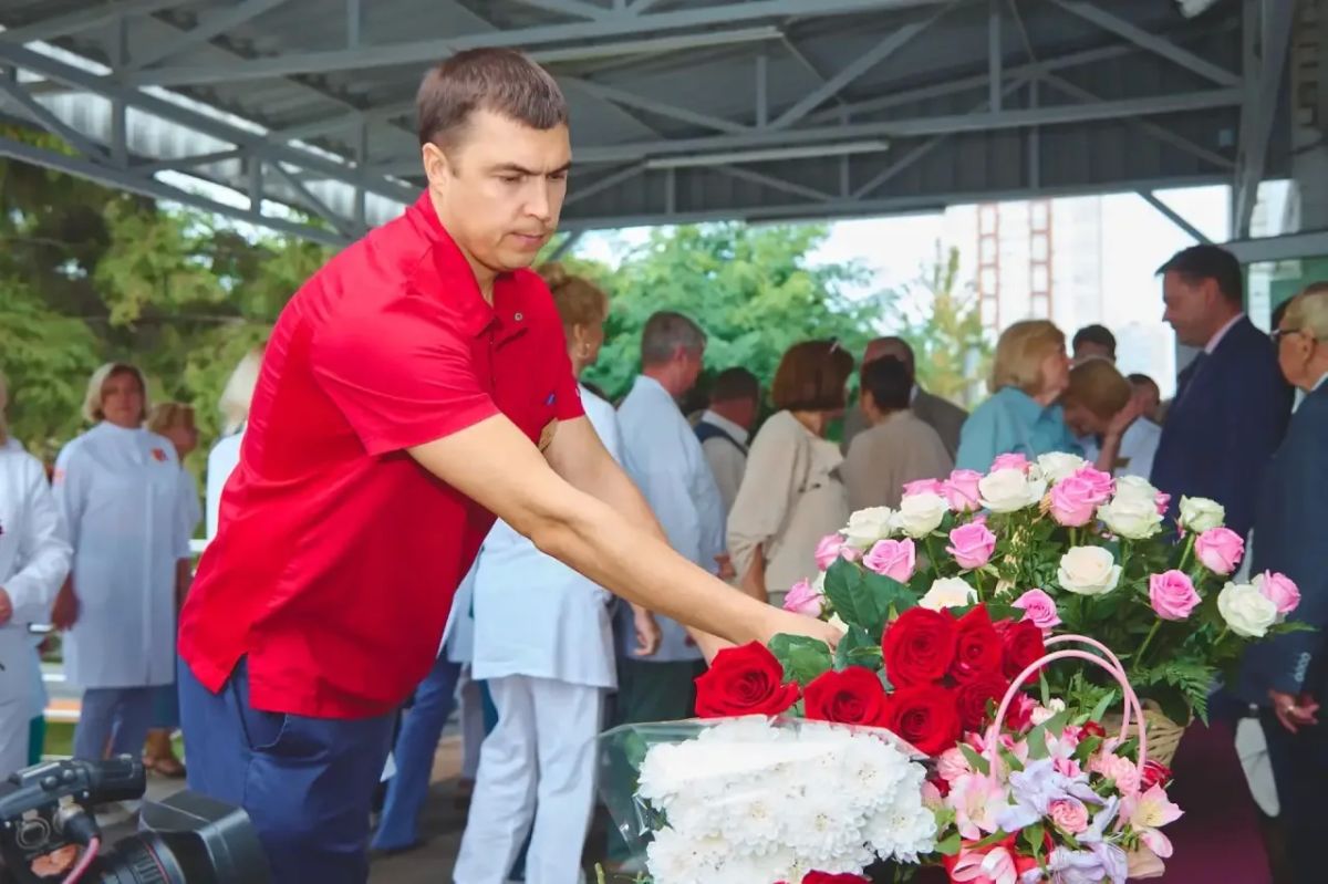 Пример высочайшего профессионализма и преданности делу: в Самаре почтили память Натальи Николаевны Ивановой Пример высочайшего профессионализма и преданности делу: в Самаре почтили память Натальи Николаевны Ивановой